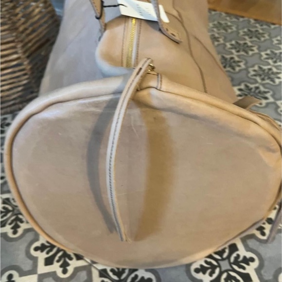 SOLD^^❤️GORGEOUS❤️ Raven + Lily Oversized Leather Weekender Travel Duffel Bag - Picture 5 of 10